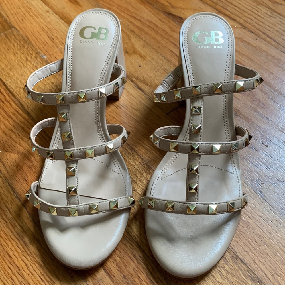 Gianni Bini GB Level-Uppp Studded Block Heel Sandals